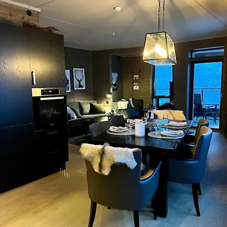 Lekker Leilighet Midt I Sentrum Lejlighed